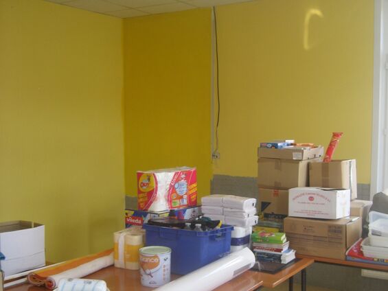 Travaux d'embellissement de la cantine scolaire d'Haynecourt en août 2015