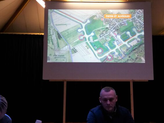 Jeudi 6 décembre 2018, Réunion publique à Haynecourt