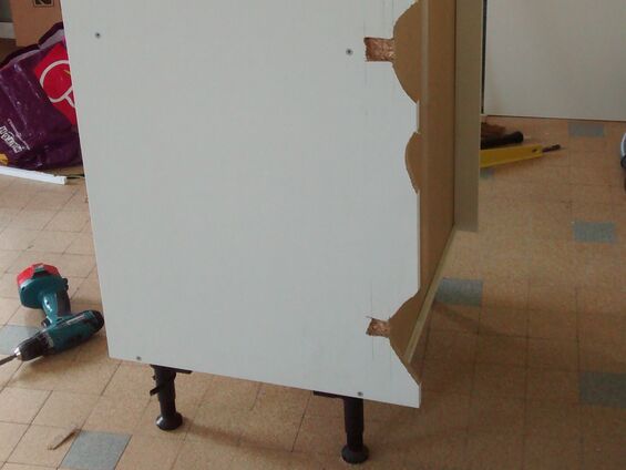 Travaux d'embellissement de la cantine scolaire d'Haynecourt en août 2015