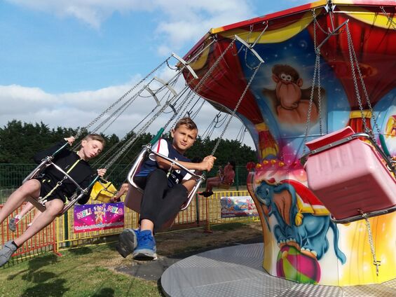 Lundi 15 juillet 2019, Manèges gratuits à Haynecourt