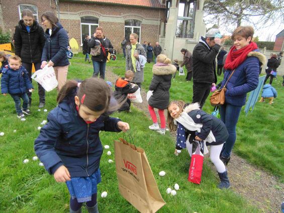 Lundi 2 avril 2018, Chasse aux œufs