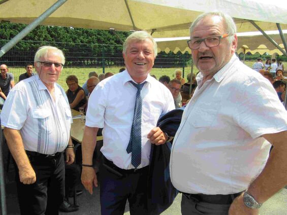 Dimanche 8 juillet 2018, Ducasse à Haynecourt ... Guy Bricout, notre député