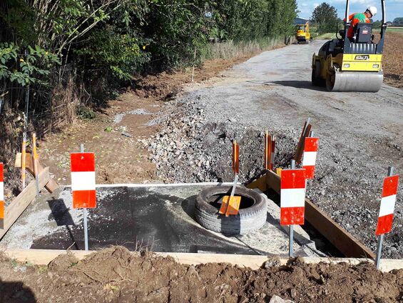 Travaux de busage du fossé de la plaque tournante en septembre 2018 à Haynecourt