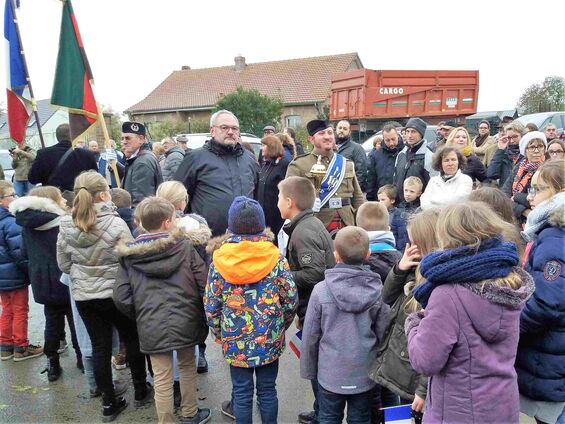 11.11.2017. Cantaing sur l'Escaut, inauguration du mémorial Mackintosk