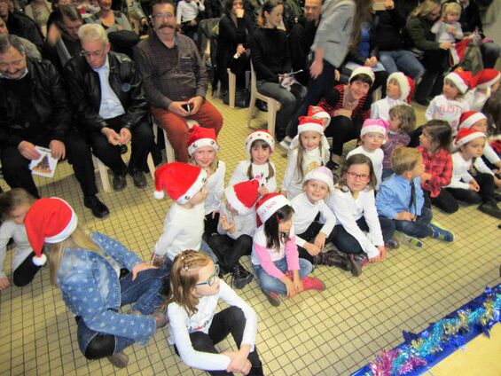 Vendredi 11 décembre 2015, Noël du RPI à Haynecourt
