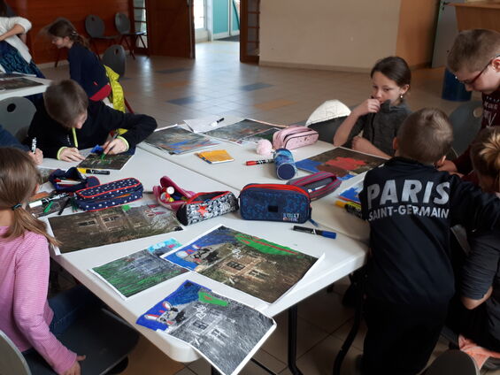 Lundi 1er avril 2019, Dans le cadre du CLEA, nos élèves du R.P.I rencontrent Stéphane Billot à Sancourt