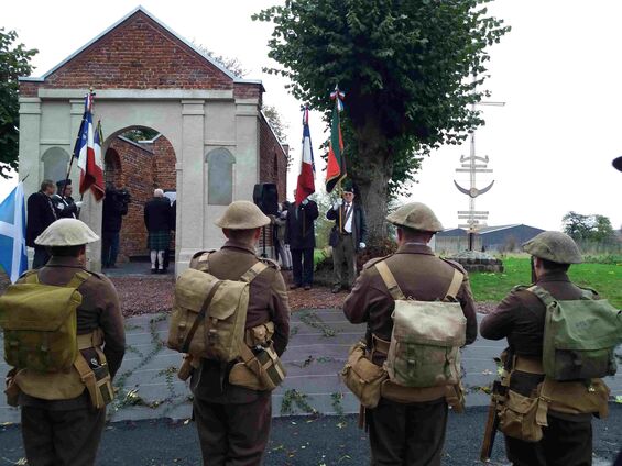 11.11.2017. Cantaing sur l'Escaut, inauguration du mémorial Mackintosk