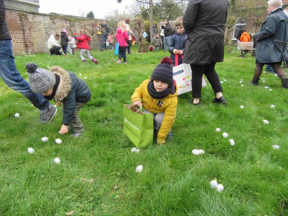Lundi 2 avril 2018, Chasse aux œufs