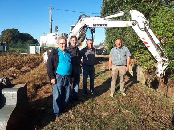 Travaux de busage du fossé de la plaque tournante en septembre 2018 à Haynecourt