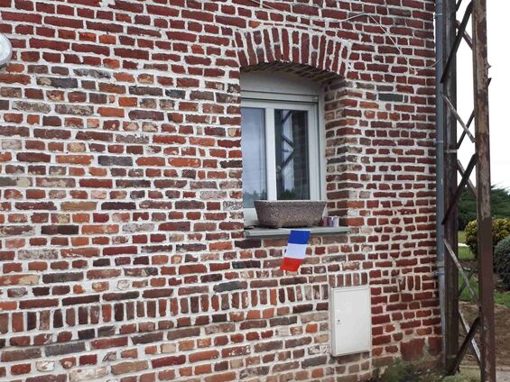 Samedi 10 et dimanche 11 novembre 2018, Un drapeau sur chaque maison à Haynecourt
