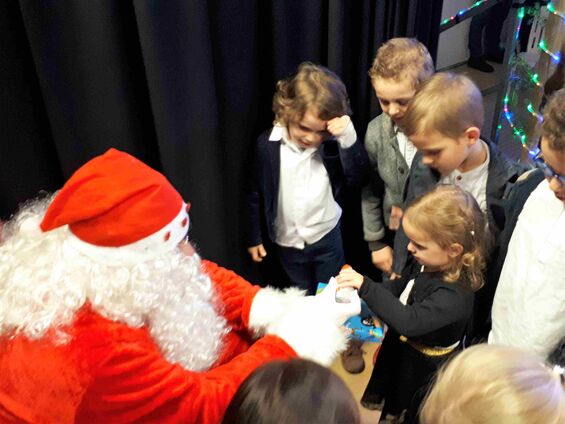 Mardi 18 décembre 2018, Fête de Noël du RPI à Haynecourt