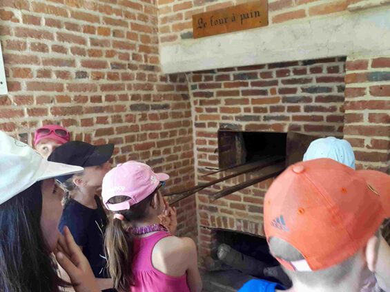 Lundi 2 juillet 2018, Sortie du RPI au château d'Olhain