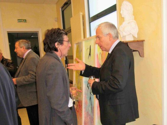 Mercredi 22 novembre 2017, Signature de cession des pistes et alvéoles à Haynecourt