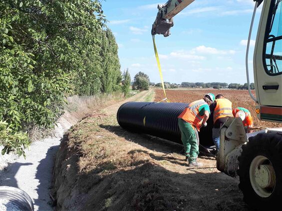 Travaux de busage du fossé de la plaque tournante en septembre 2018 à Haynecourt