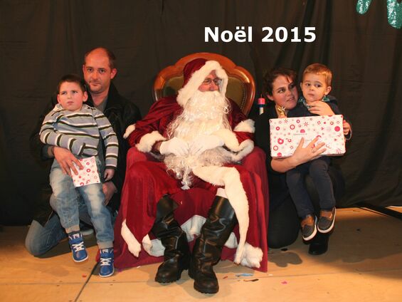 Spectacle de Noël, lundi 21 décembre 2015
