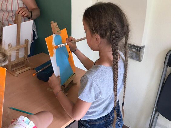 Mardi 25 juin 2019, Les élèves du RPI visitent la maison des géants à Ath