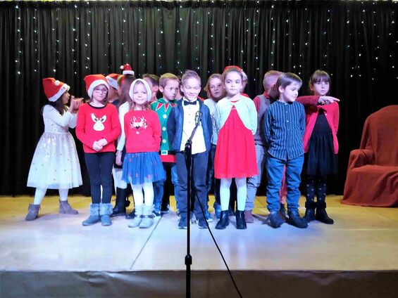 Mardi 18 décembre 2018, Fête de Noël du RPI à Haynecourt