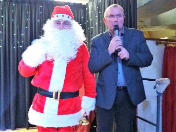 Mardi 18 décembre 2018, Fête de Noël du RPI à Haynecourt