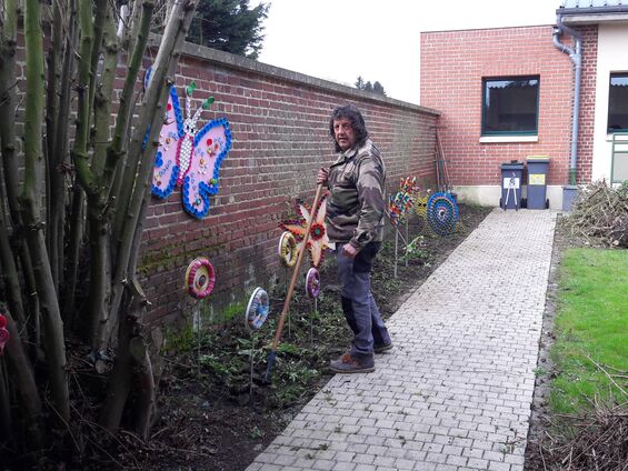 Travaux dans la cour de l'école, Juillet 2016