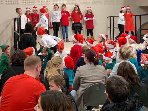 Mardi 17 décembre 2019, Arbre de Noël des classes du R.P.I.d'Haynecourt-Sancourt-Blécourt