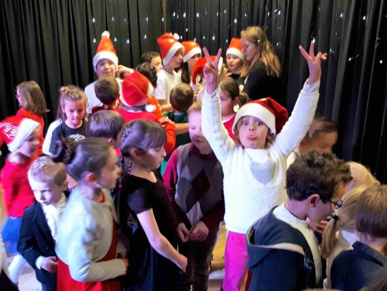 Mardi 18 décembre 2018, Fête de Noël du RPI à Haynecourt