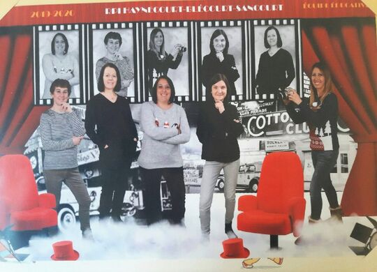 Décembre 2019, l'équipe pédagogique du R.P.I. avec
* Nos 3 professeures des écoles, Stéphanie Parent, Nathalie Beaumont et Stéphanie Muguet
* Nos 2 ATSEM, Marie-Thérèse Robert et Sandra Grassart