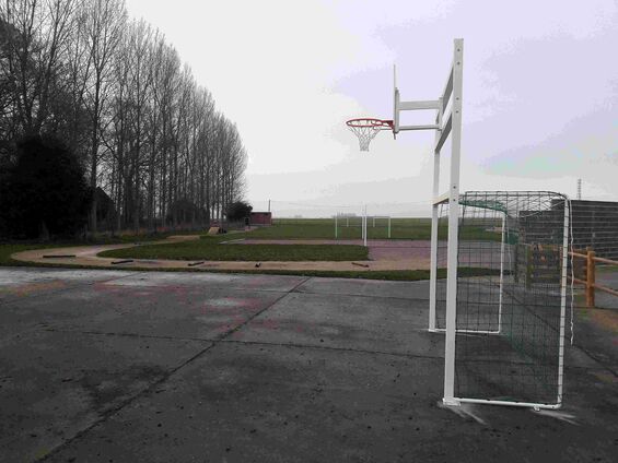 Aménagement du terrain omnisports 2016-2017