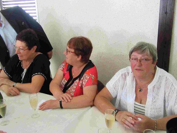 Dimanche 8 juillet 2018, Ducasse à Haynecourt ... Le club de Mémoire d'Aubencheul et sa Présidente, Béatrice