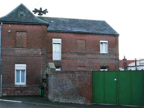 Travaux sur la maison au 1 rue de Bourlon à Haynecourt en 2016