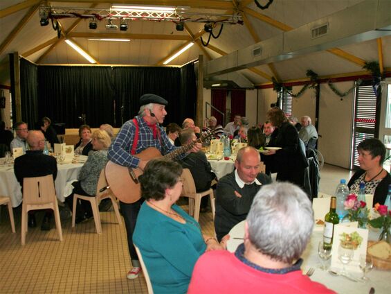 Dimanche 9 décembre 2018, Repas des aînés à Haynecourt