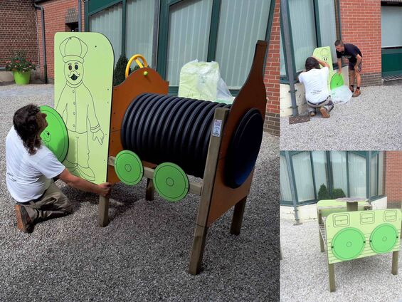 Installation d'un jeu éducatif à l'école maternelle, fin octobre 2017