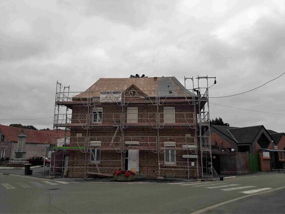 Travaux sur la maison au 1 rue de Bourlon à Haynecourt en 2016