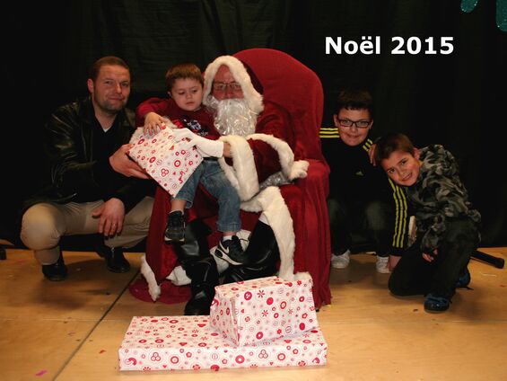 Spectacle de Noël, lundi 21 décembre 2015