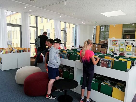 Vendredi 21 juin 2019, Visite de la nouvelle médiathèque de Cambrai : le Labo Culturel par les élèves de la classe des CM1-CM2 du R.P.I. Haynecourt-Sancourt-Blécourt