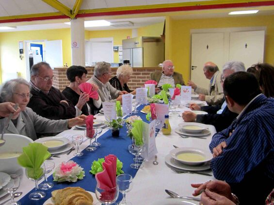 Dimanche 14 mai 2015, Repas des aînés à Haynecourt