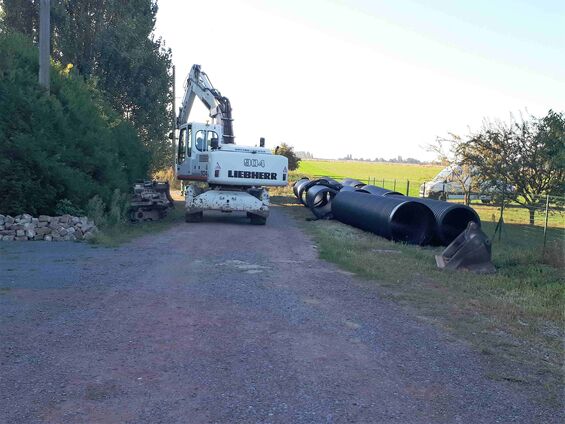 Travaux de busage du fossé de la plaque tournante en septembre 2018 à Haynecourt