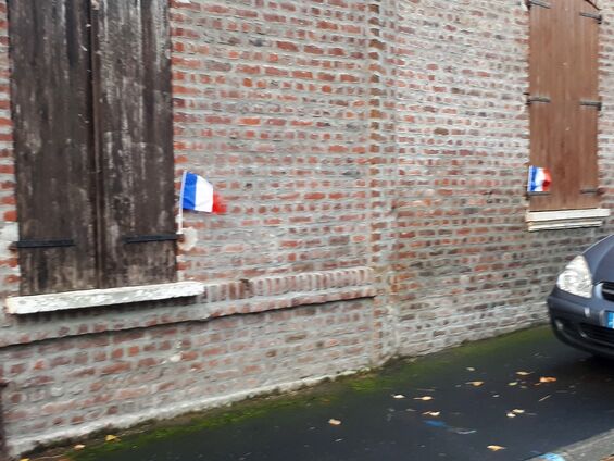Samedi 10 et dimanche 11 novembre 2018, Un drapeau sur chaque maison à Haynecourt