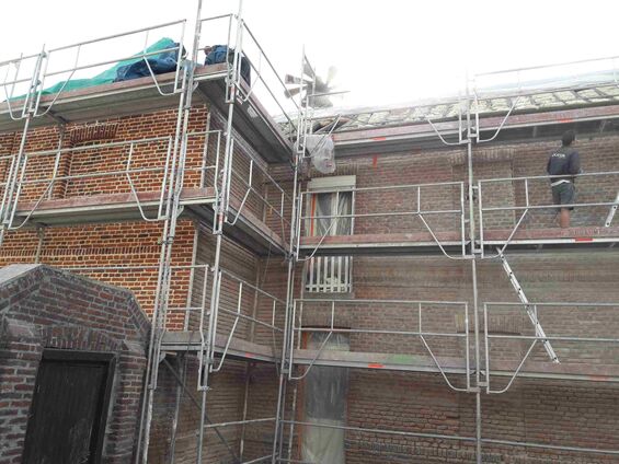 Travaux sur la maison au 1 rue de Bourlon à Haynecourt en 2016