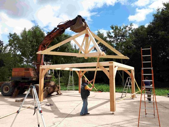 Vendredi 30 juin 2017, Montage du kiosque