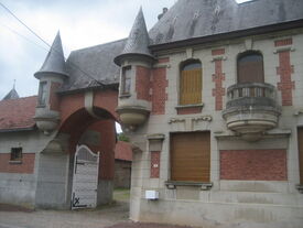 Vue de la maison à tourelles