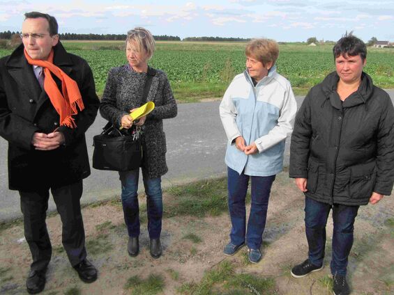 Mercredi 4 octobre 2017," Plantons le décor" à Haynecourt