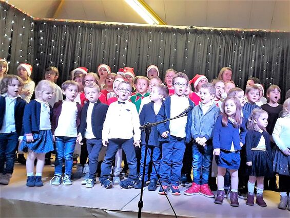 Mardi 18 décembre 2018, Fête de Noël du RPI à Haynecourt