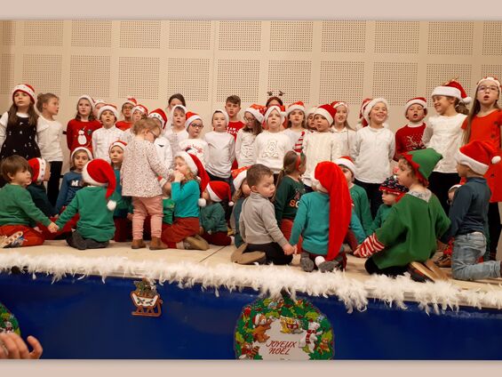 Mardi 17 décembre 2019, Arbre de Noël des classes du R.P.I.d'Haynecourt-Sancourt-Blécourt