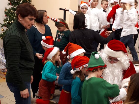 Mardi 17 décembre 2019, Arbre de Noël des classes du R.P.I.d'Haynecourt-Sancourt-Blécourt