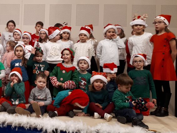 Mardi 17 décembre 2019, Arbre de Noël des classes du R.P.I.d'Haynecourt-Sancourt-Blécourt