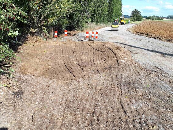 Travaux de busage du fossé de la plaque tournante en septembre 2018 à Haynecourt