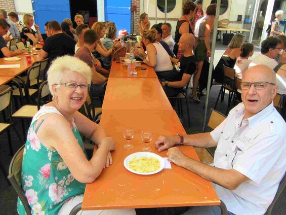 Dimanche 8 juillet 2018, Ducasse à Haynecourt ... Serge et Evelyne Lienard, 1ère adjointe de Neuville Saint Rémy