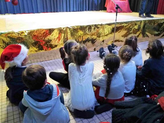 Mardi 19 décembre 2017, Noël avec les élèves du R.P.I