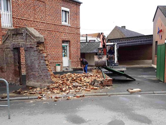 Travaux à l'école d'Haynecourt, juillet 2017